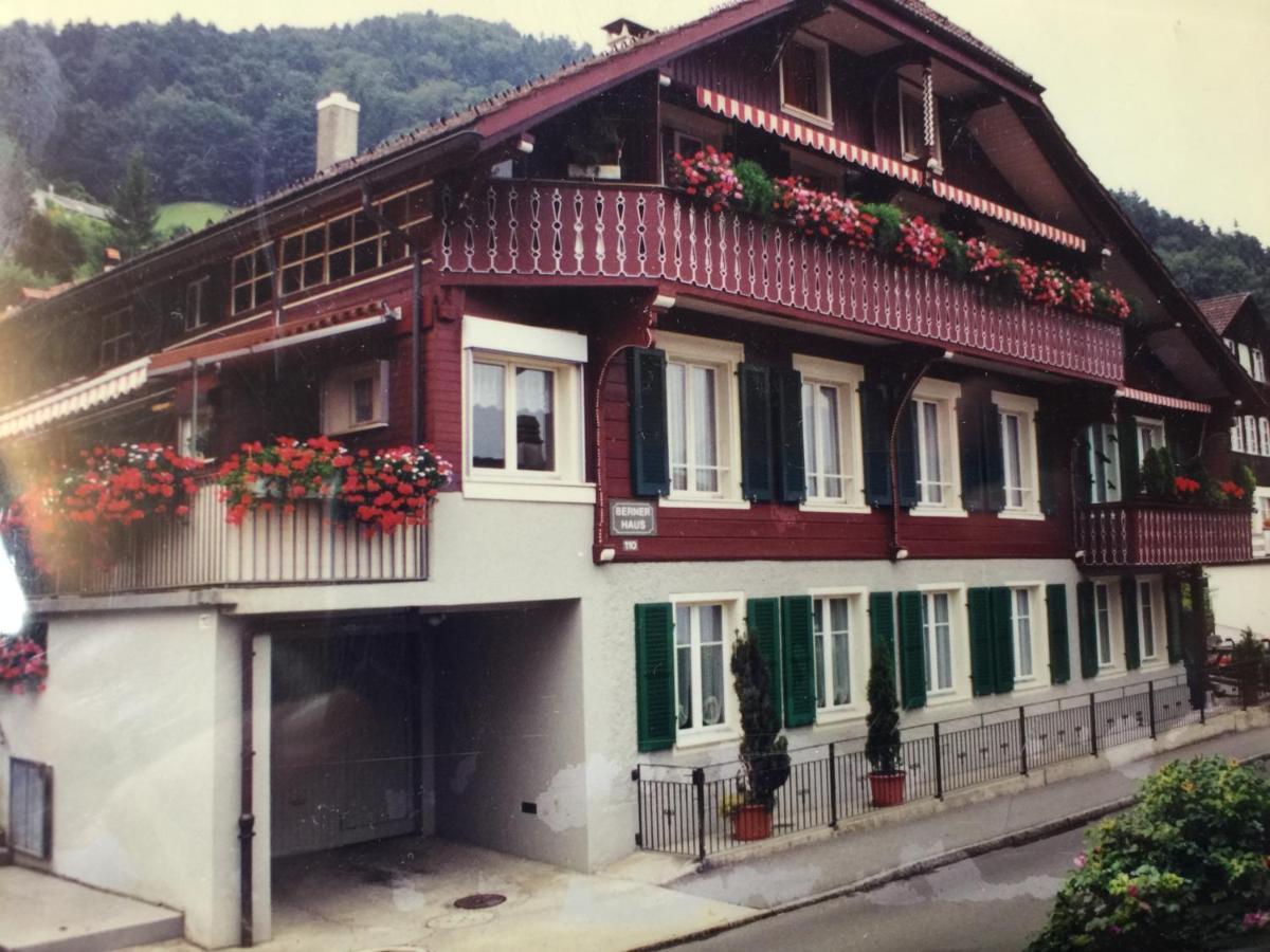 Schoene Ferienwohnung Mit Seeblick Thun Zewnętrze zdjęcie